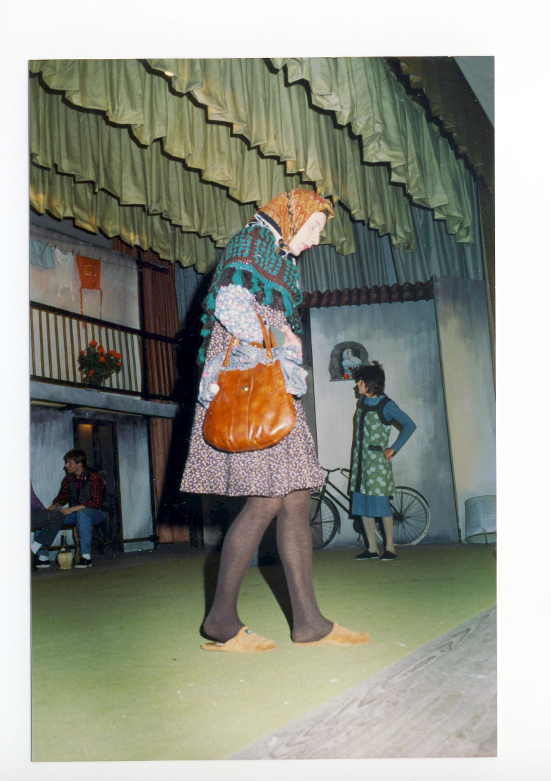 scan10517w.jpg